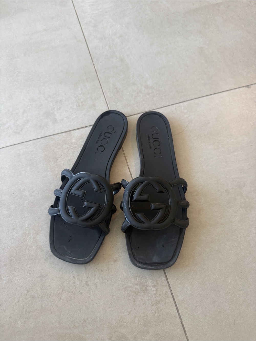 Gucci Black Women's Interlocking G Slide Mules